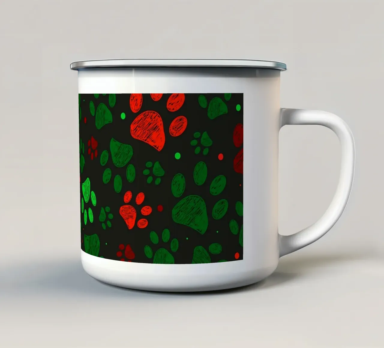 Impronte di zampa di scarabocchio con disegno natalizio di colore verde e rosso tazza in smalto da GalerieGG