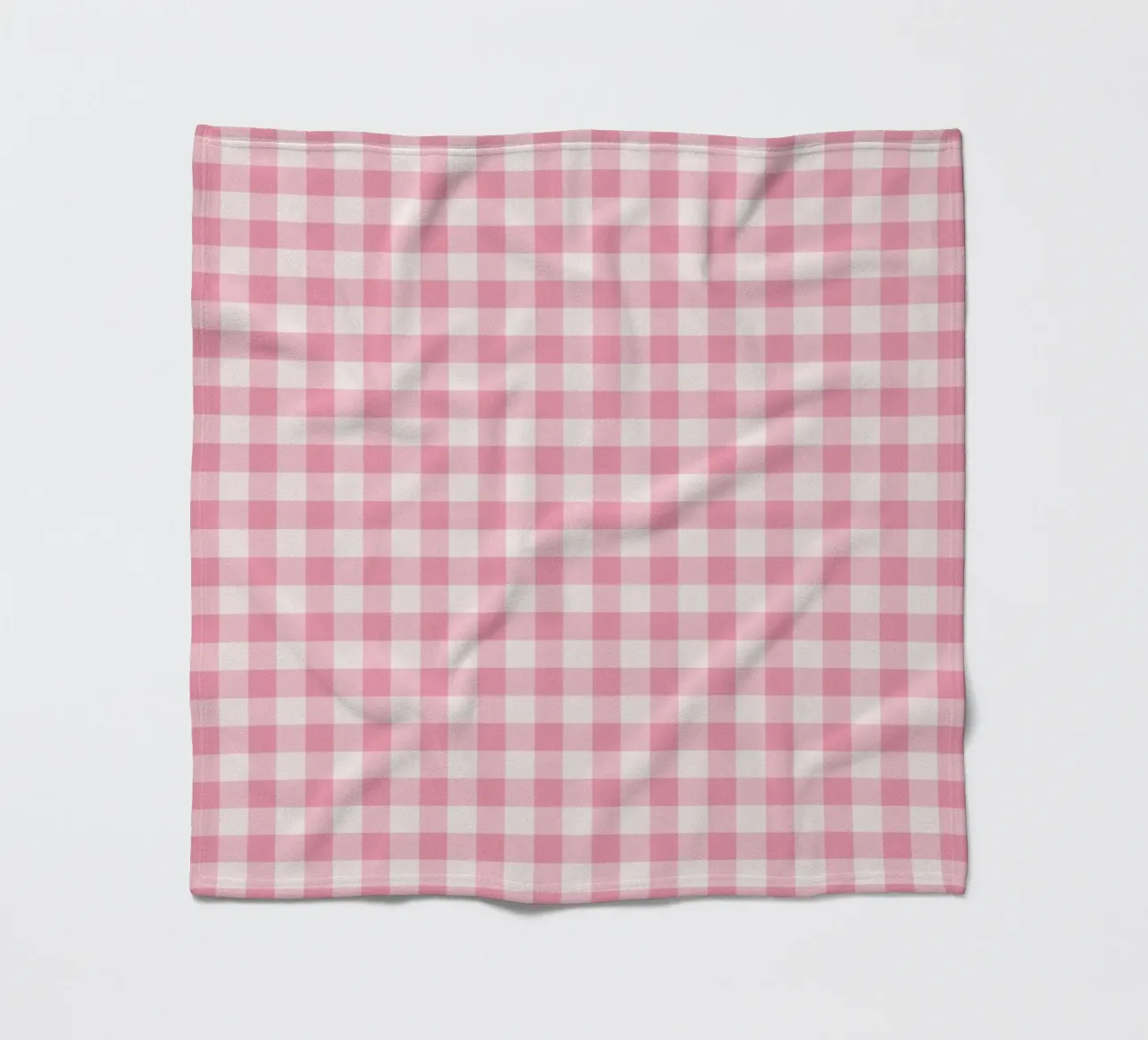 Pink Gingham Pattern Fleecedecke von Altruist Studio