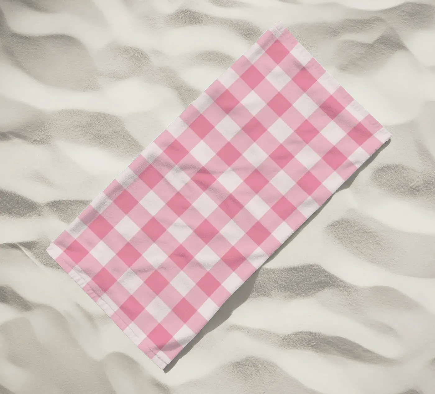 Pink Gingham Pattern Strandtuch von Altruist Studio