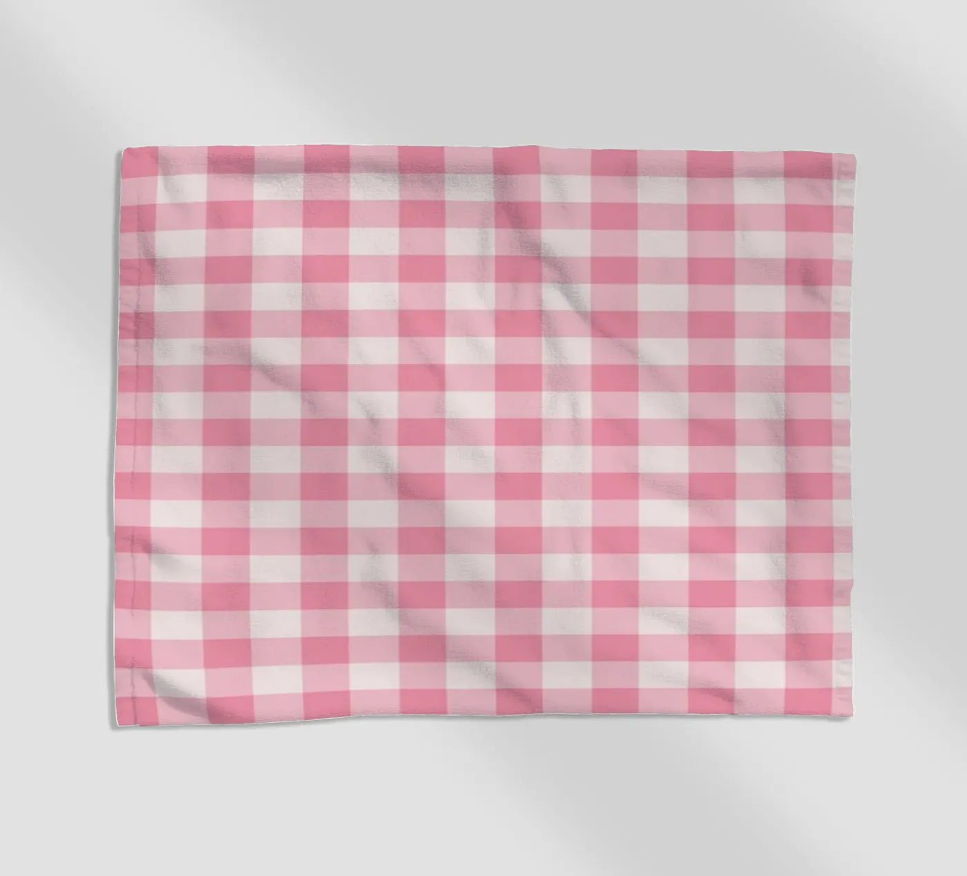 Pink Gingham Pattern Strandtuch von Altruist Studio
