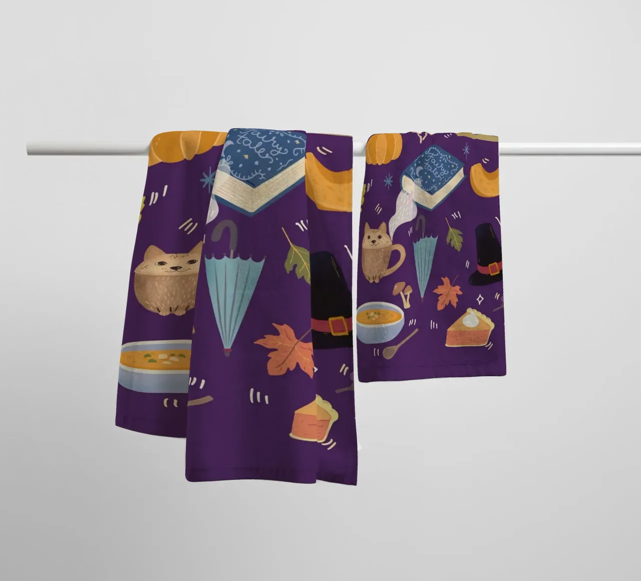 Cozy Autumn Icons asciugamano da bagno da Taika Tori Art