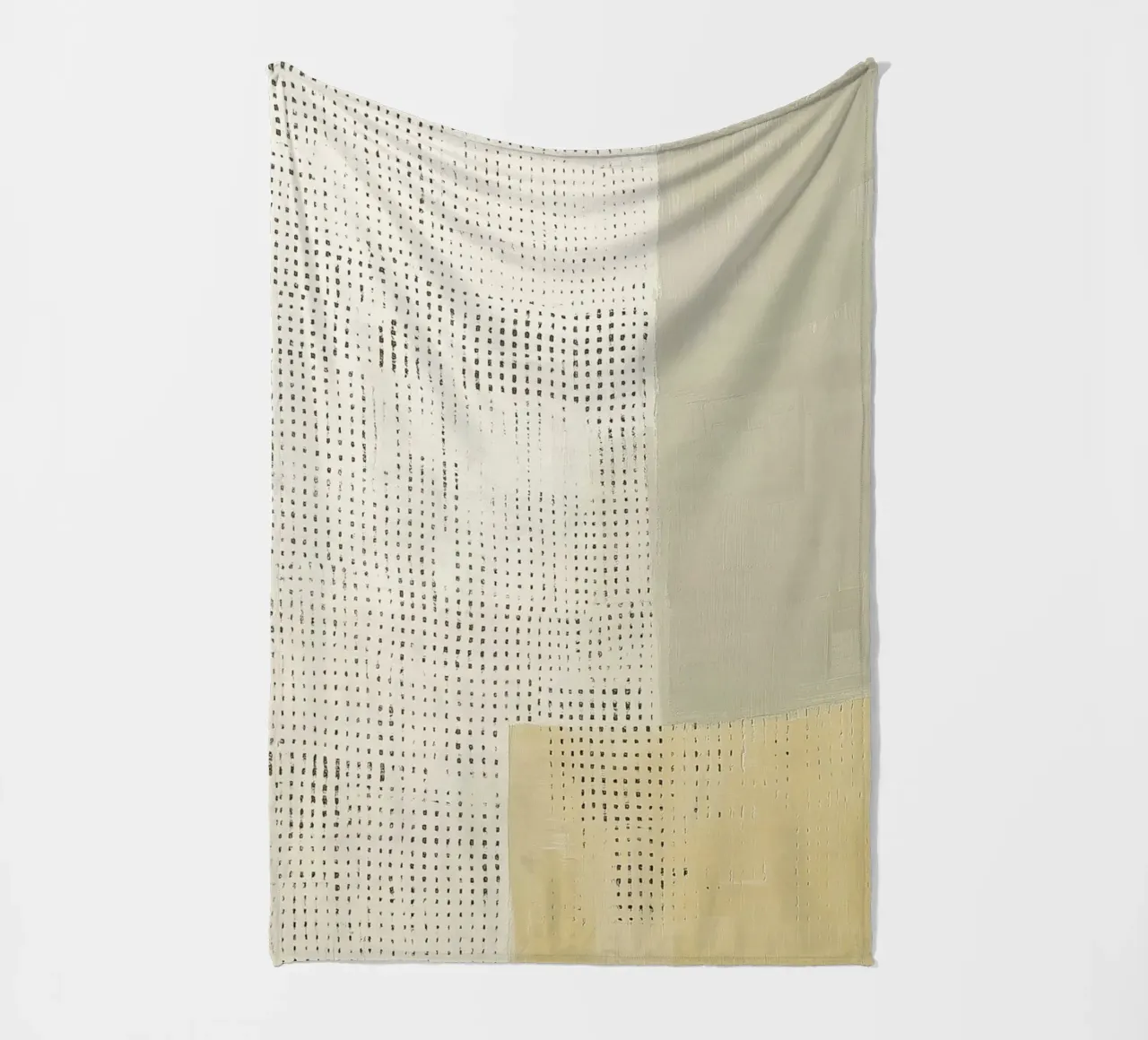 Structure of lightness fleece blanket by Carina Pop & Pastell