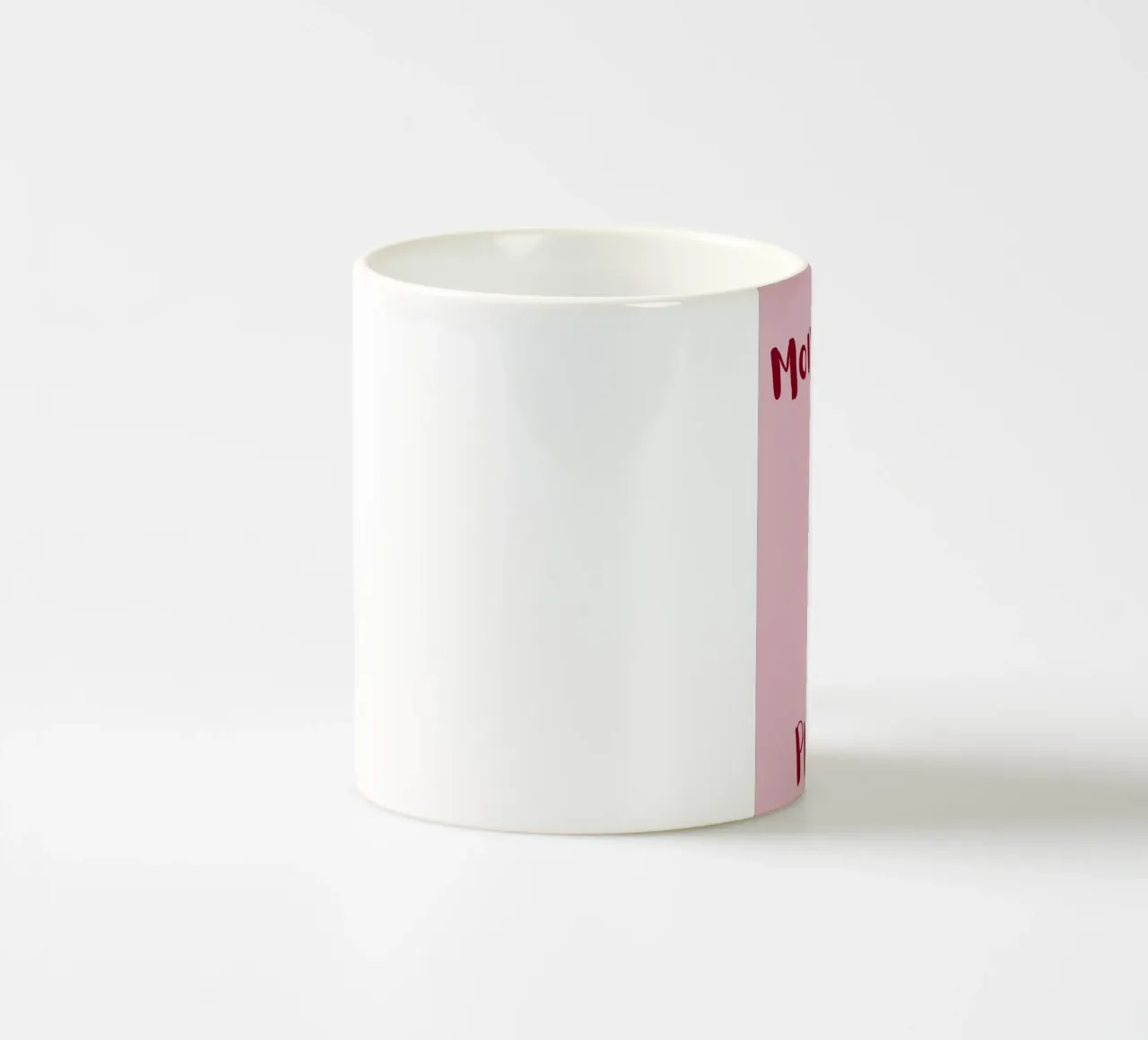 More Wine Please Illustrazione minimale in rosso e rosa tazza in ceramica da The Art Club