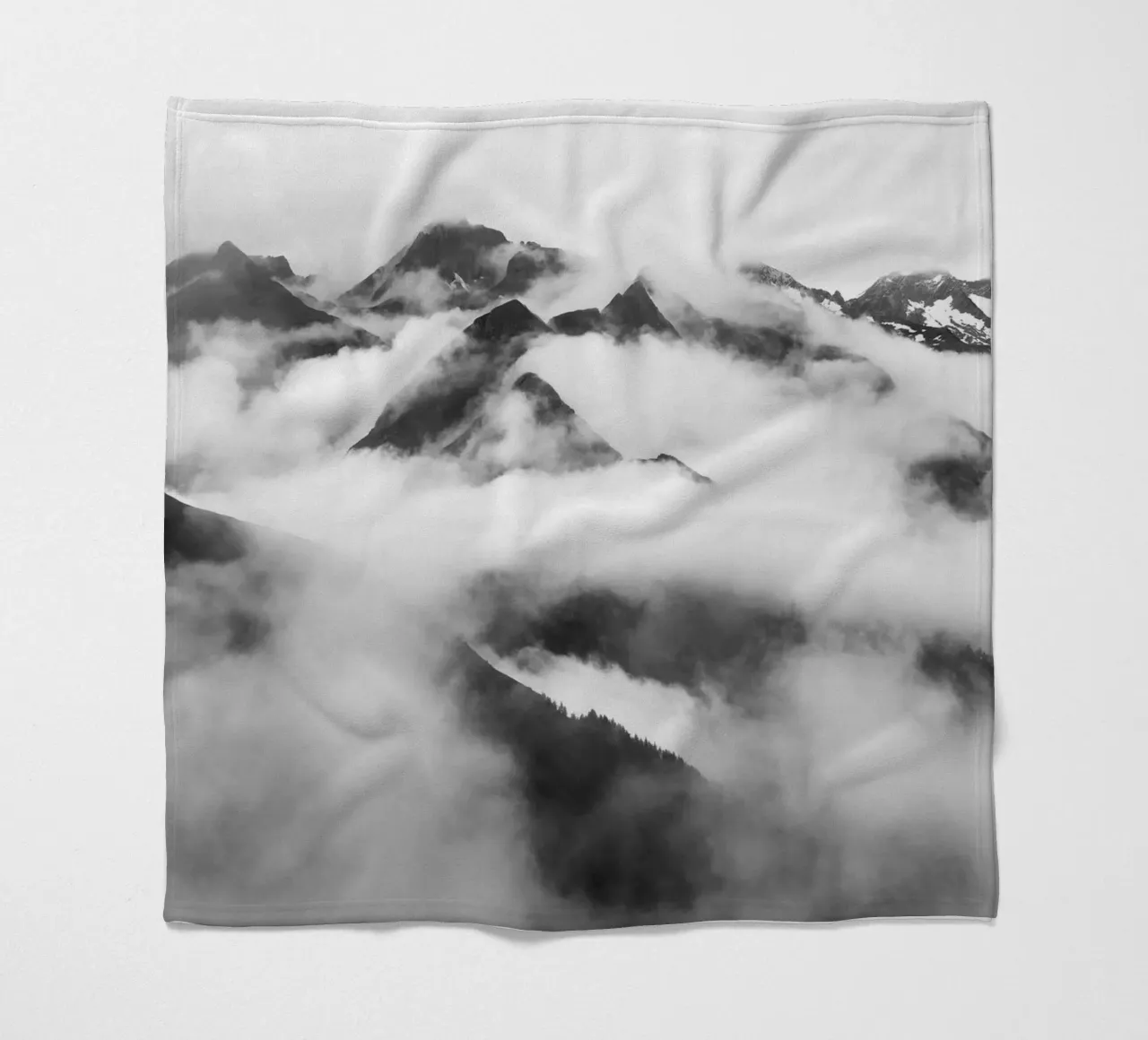 Moody mountains coperta in pile da Fjöllart