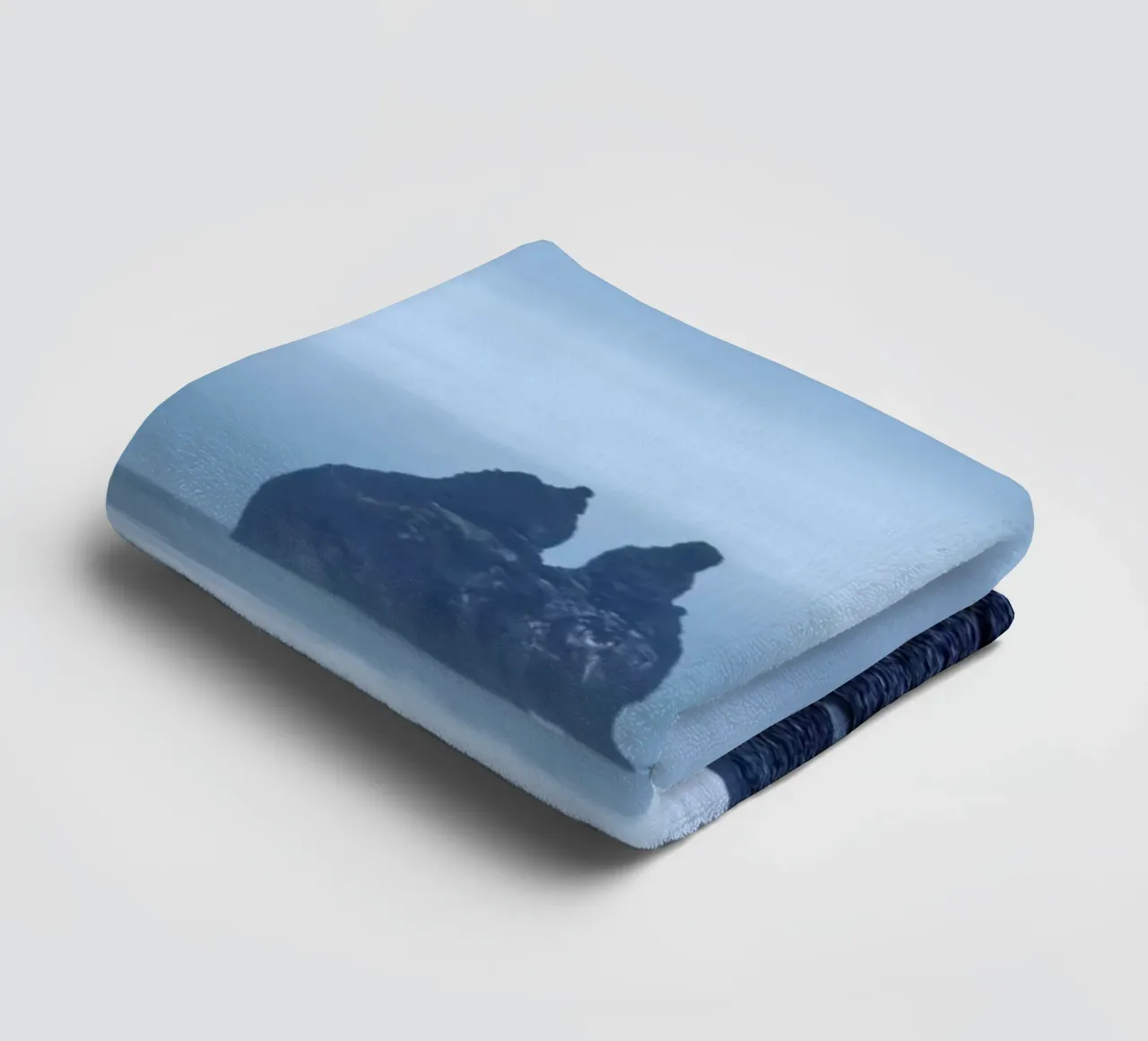 Rocks at the Icelandic coast towel by Fjöllart
