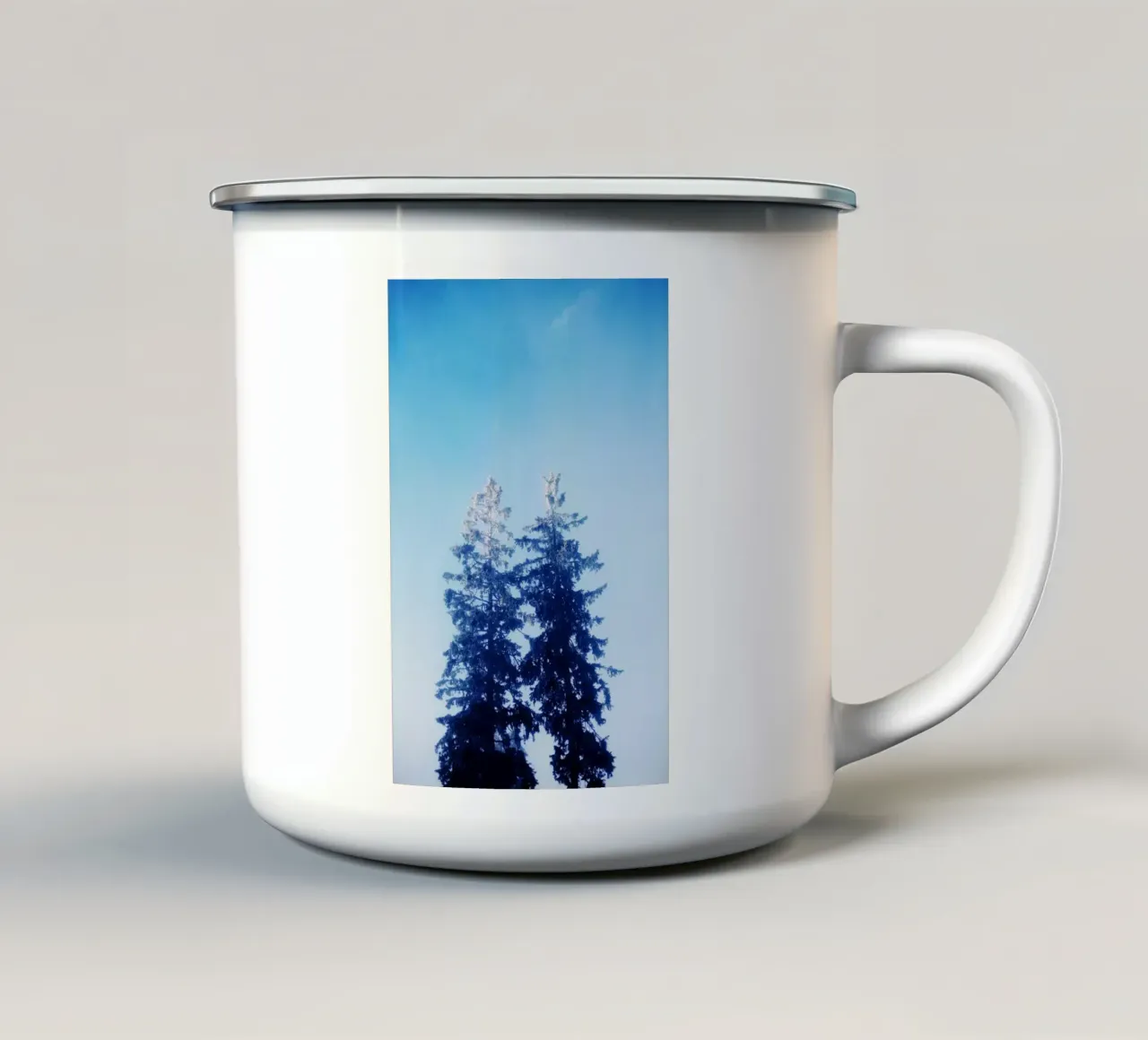Abeti in inverno, Feldberg (Baden Württemberg) tazza in smalto da atmospheric pictures