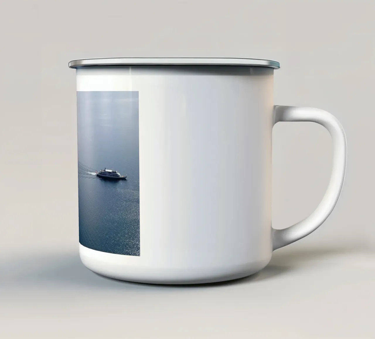 Nave sul lago di Ginevra, Svizzera tazza in smalto da art picture