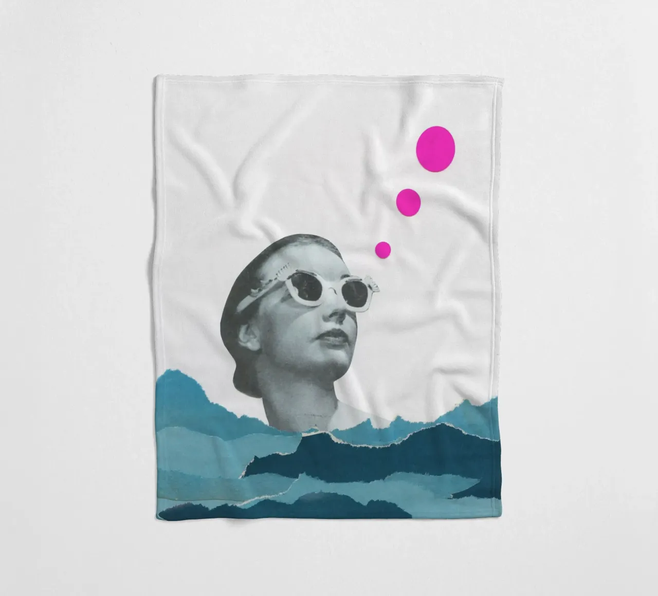 Catching Rays fleecedeken van Cassia Beck Collage