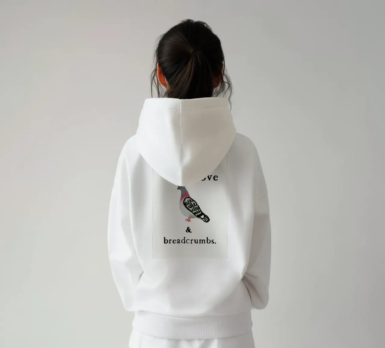 Dove Love - Pace, amore e briciole di pane felpa con cappuccio da Studio Mooodz