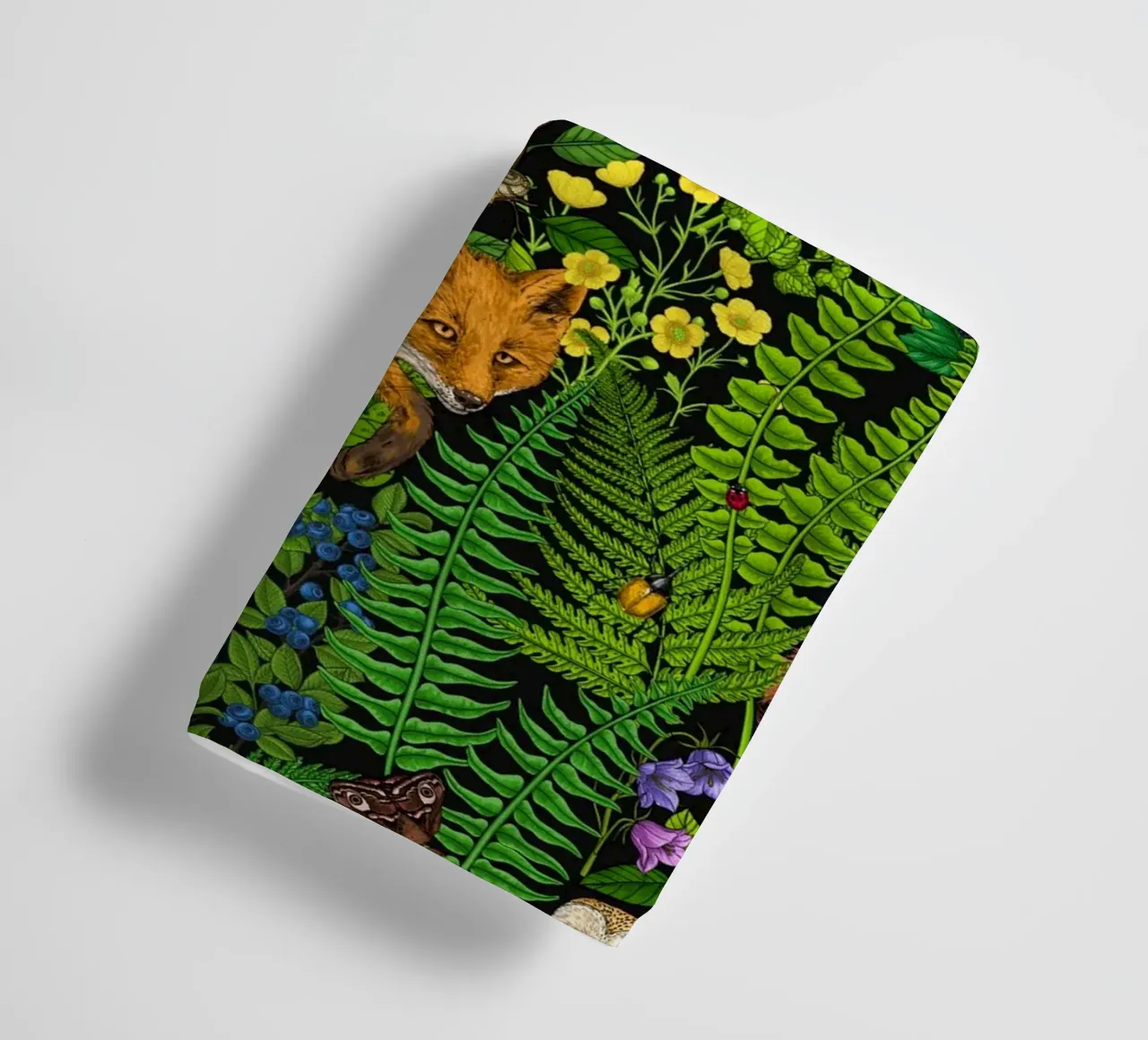Vita nella foresta asciugamano da bagno da Painted Nature