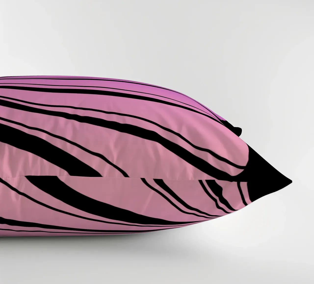 Flower gradient pink cuscino da BAINAI STYLE