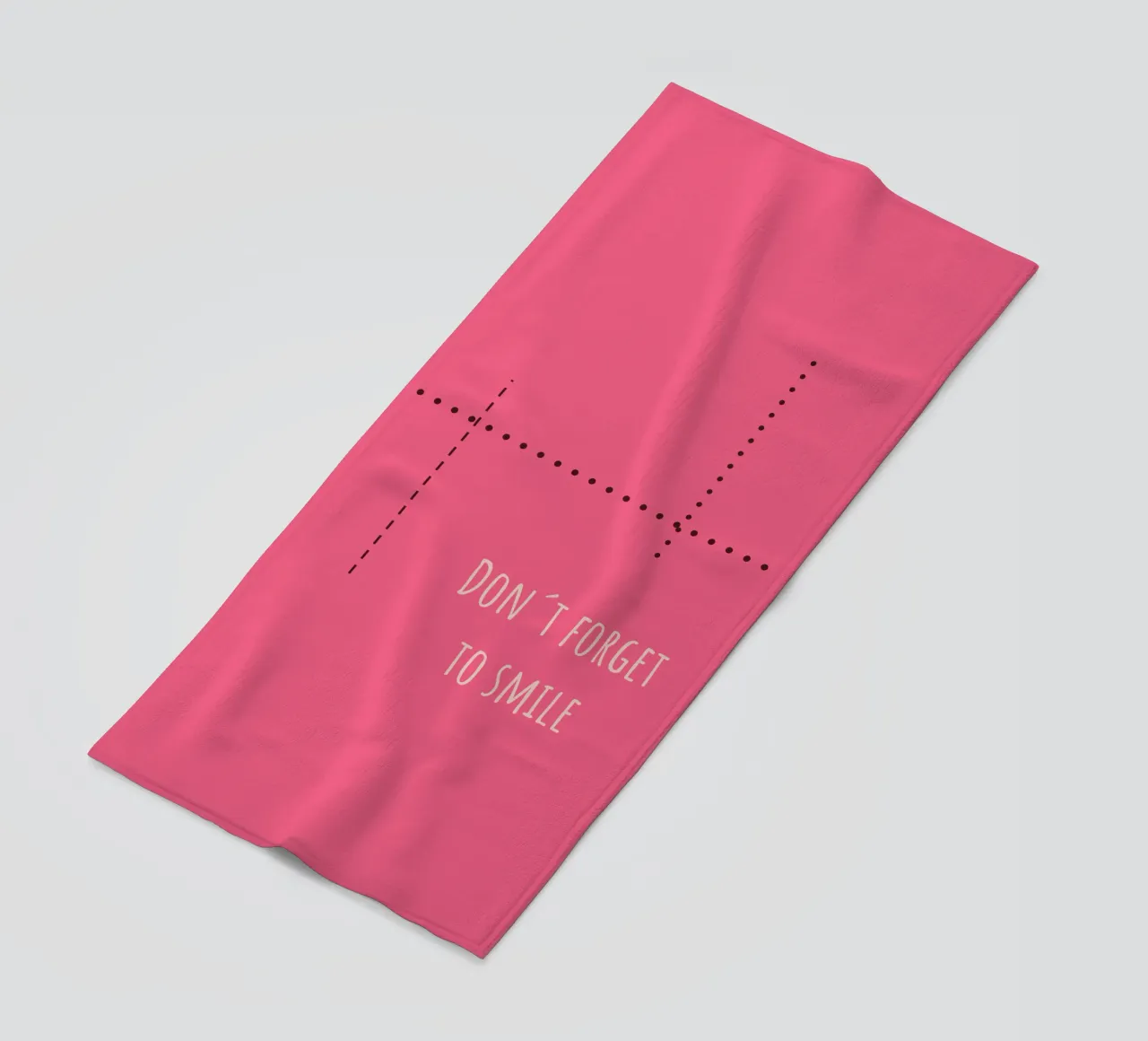 Sfondo rosa con la scritta Non dimenticare di sorridere telo mare da Something for you