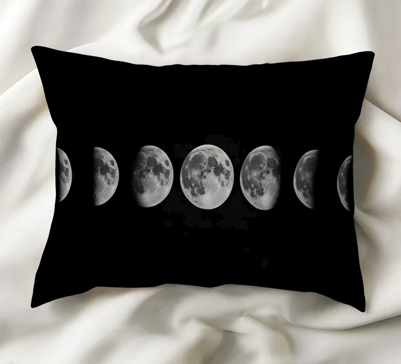 Fasi lunari in bianco e nero - Ciclo lunare cuscino da Plain Thoughts