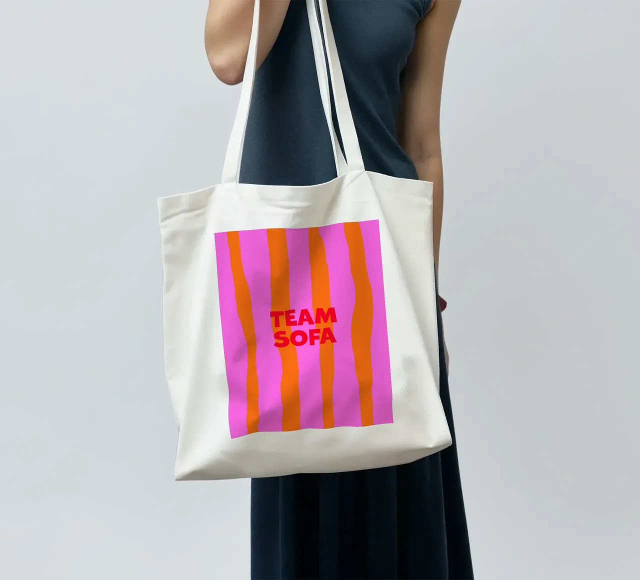 TEAM SOFA (4 Farbvarianten) borsa in juta da FRICKE DESIGN