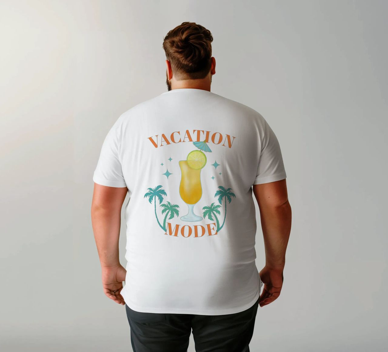 Humor navideño con un cóctel rico en vitaminas camiseta de CalliLetters