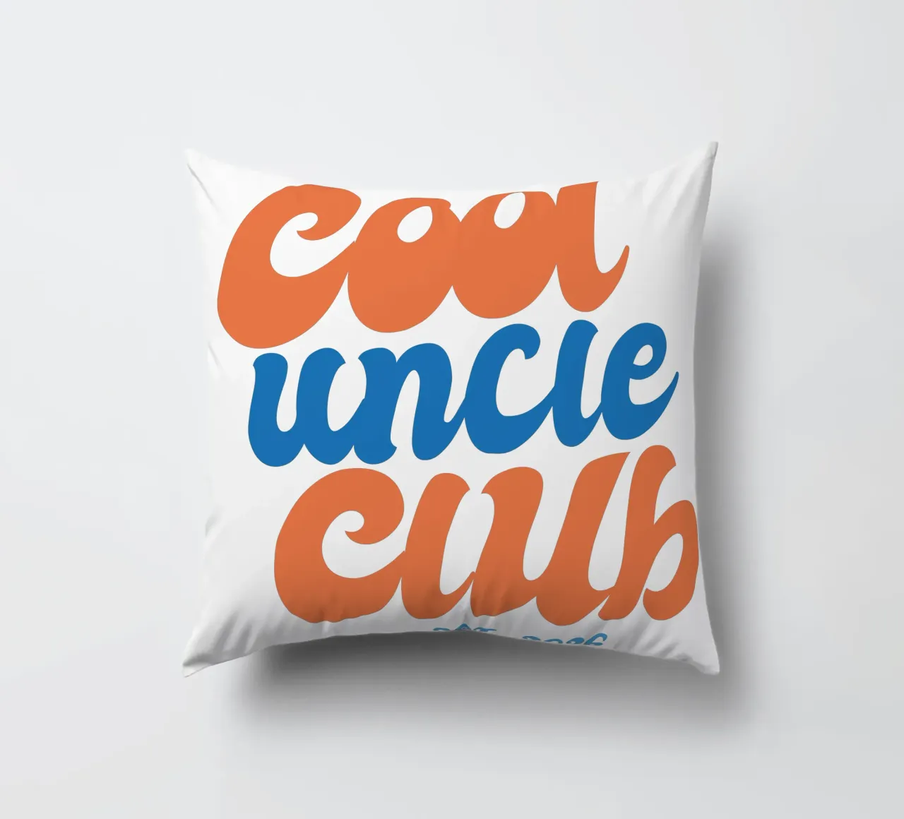 Cool Uncle Club dal 2026 Idea regalo cuscino da Typo Designs