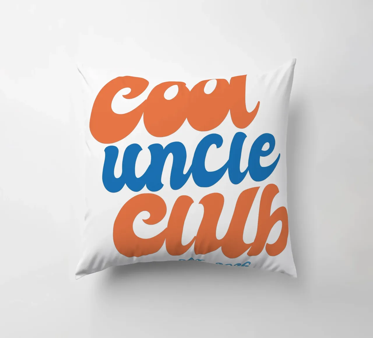Cool Uncle Club dal 2026 Idea regalo cuscino da Typo Designs