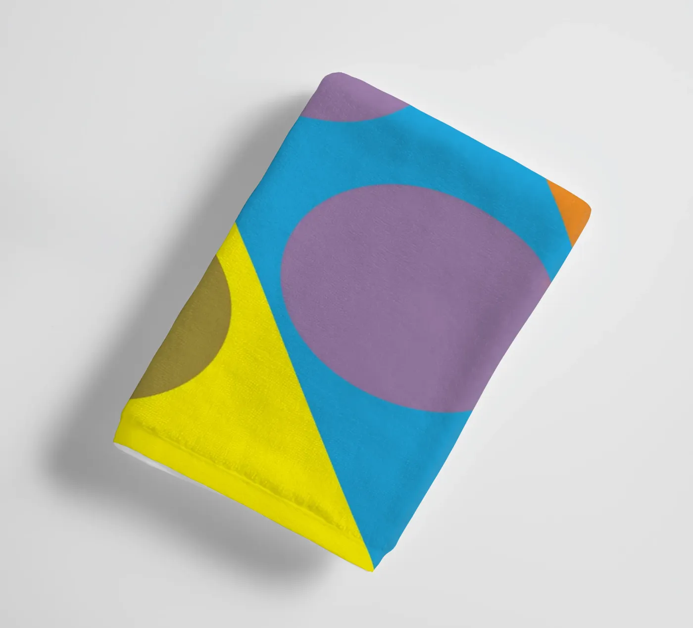 circle zigzag towel by boeboe