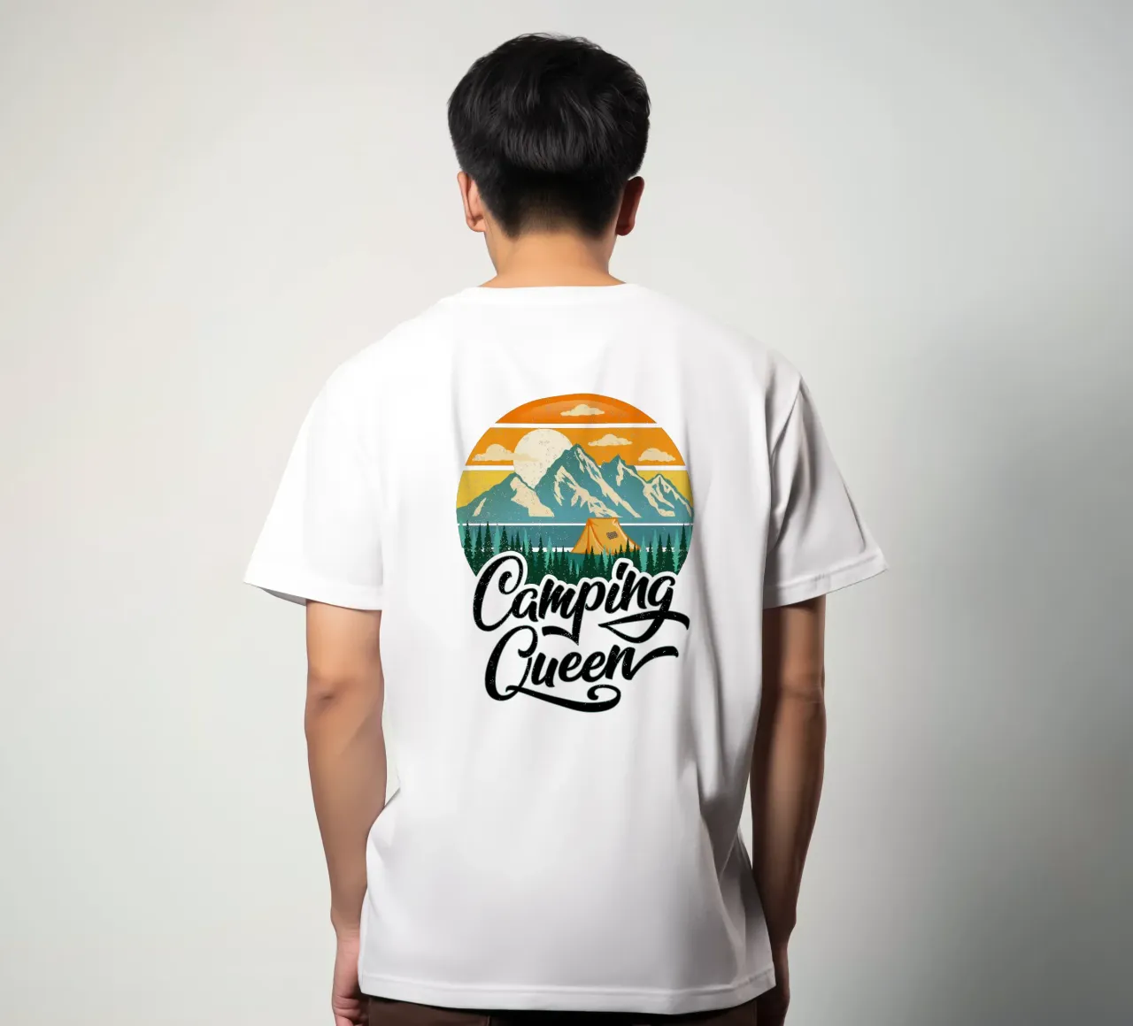 Campeggio Regina t-shirt da CalliLetters