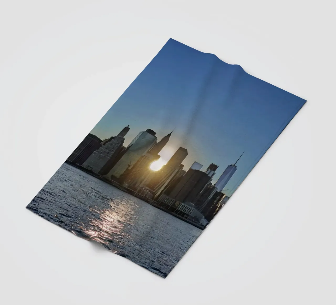 Lo skyline di New York al tramonto coperta in pile da DiveDuke