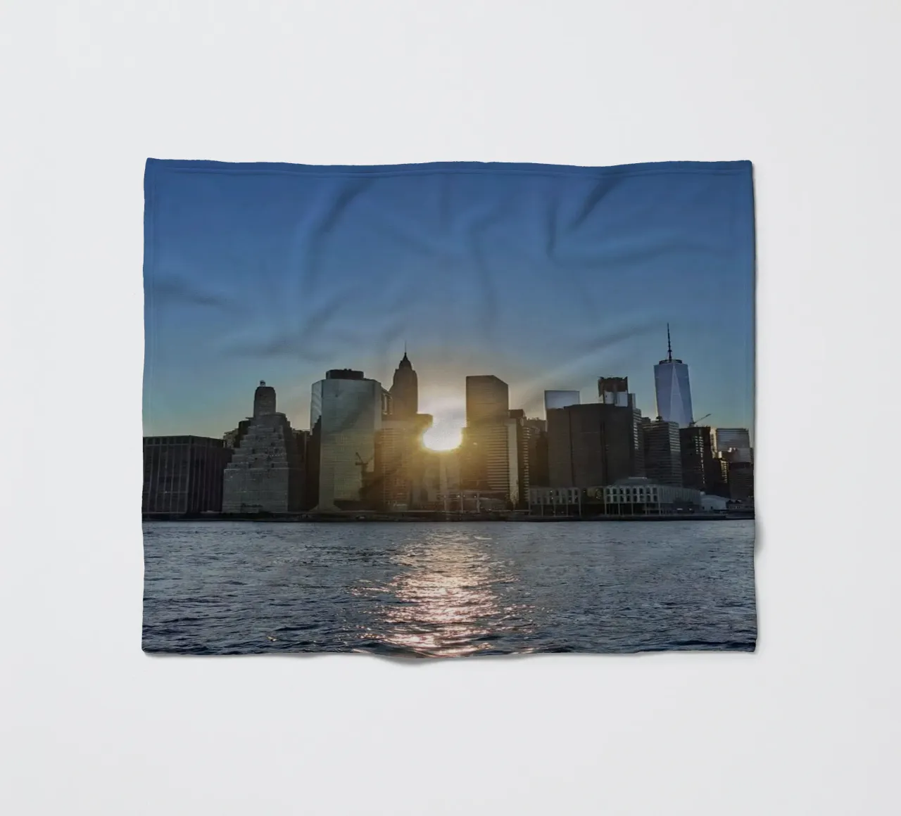 Lo skyline di New York al tramonto coperta in pile da DiveDuke