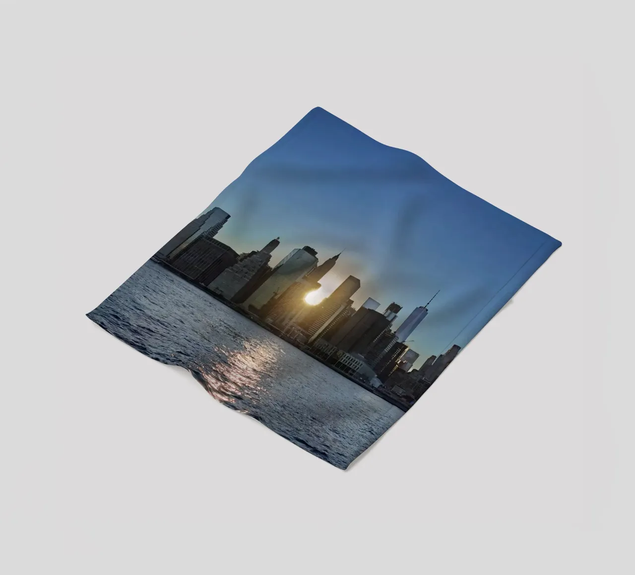 Lo skyline di New York al tramonto coperta in pile da DiveDuke