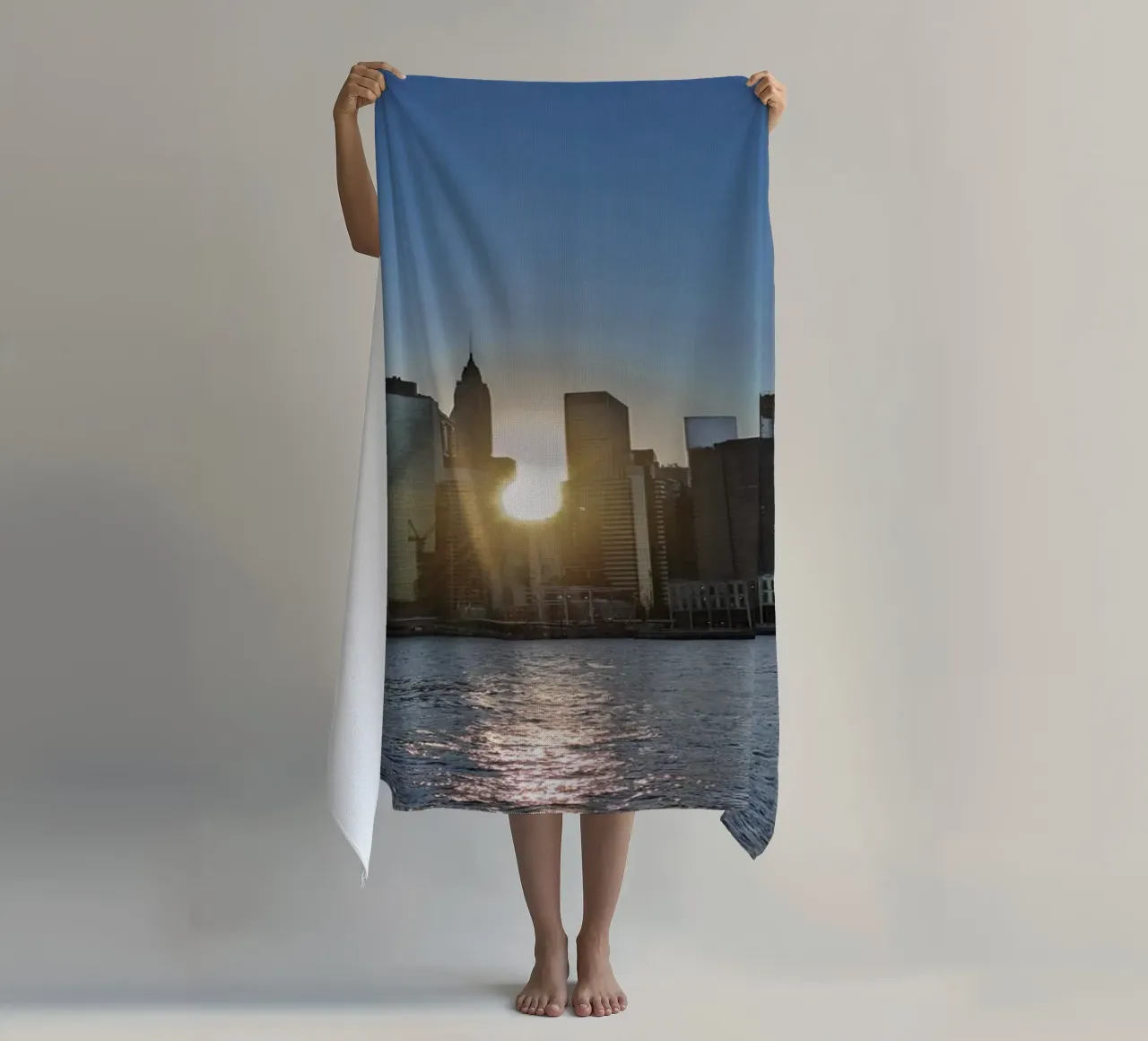 Lo skyline di New York al tramonto telo mare da DiveDuke