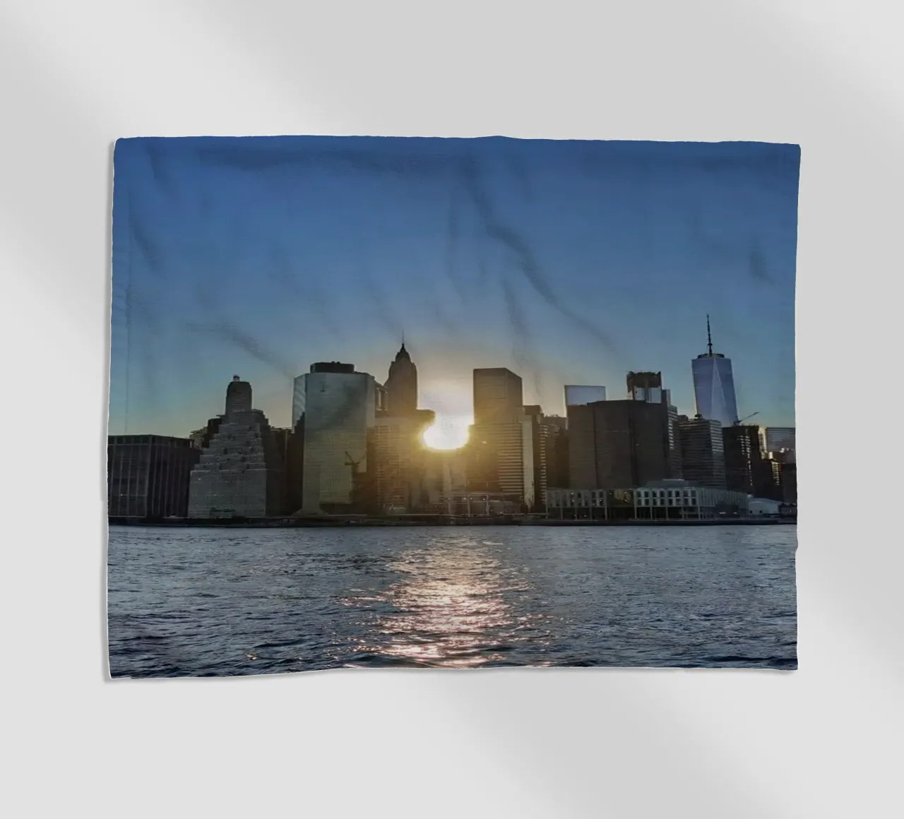 Lo skyline di New York al tramonto telo mare da DiveDuke