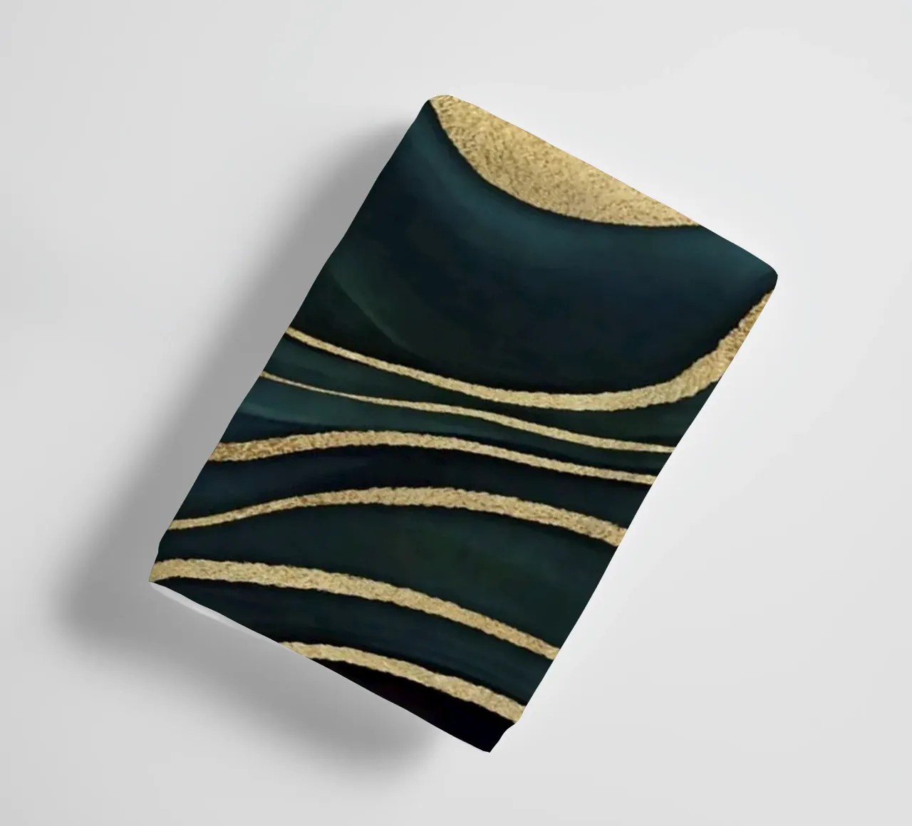 Marmo di lusso verde acqua turchese con oro asciugamano da bagno da Andrea Haase Modern Home