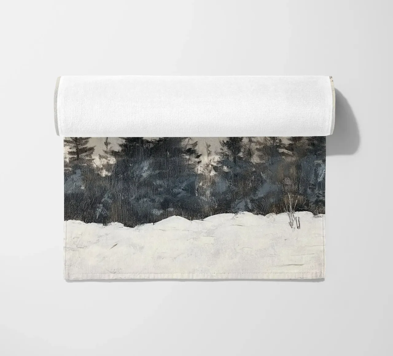 Silenzio invernale nella foresta di abeti rossi - pace nella luce della neve telo mare da Cozy Vibes