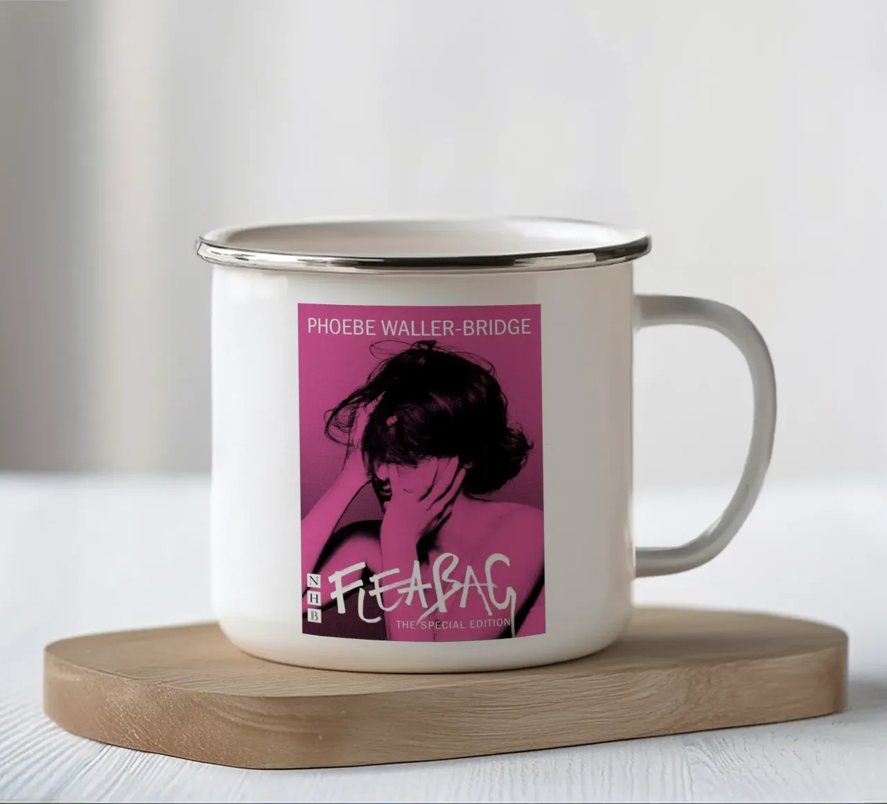 Cover Phoebe Waller The Special Edition Fleabag Poster tazza in smalto da JAMYETY