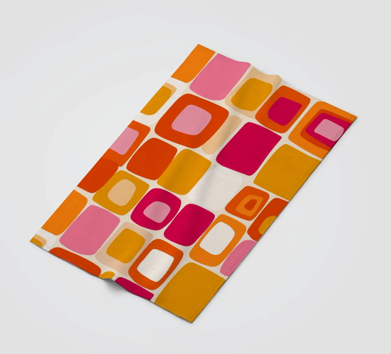 Design anni '70 reinterpretato senza tempo coperta in pile da Autofocus