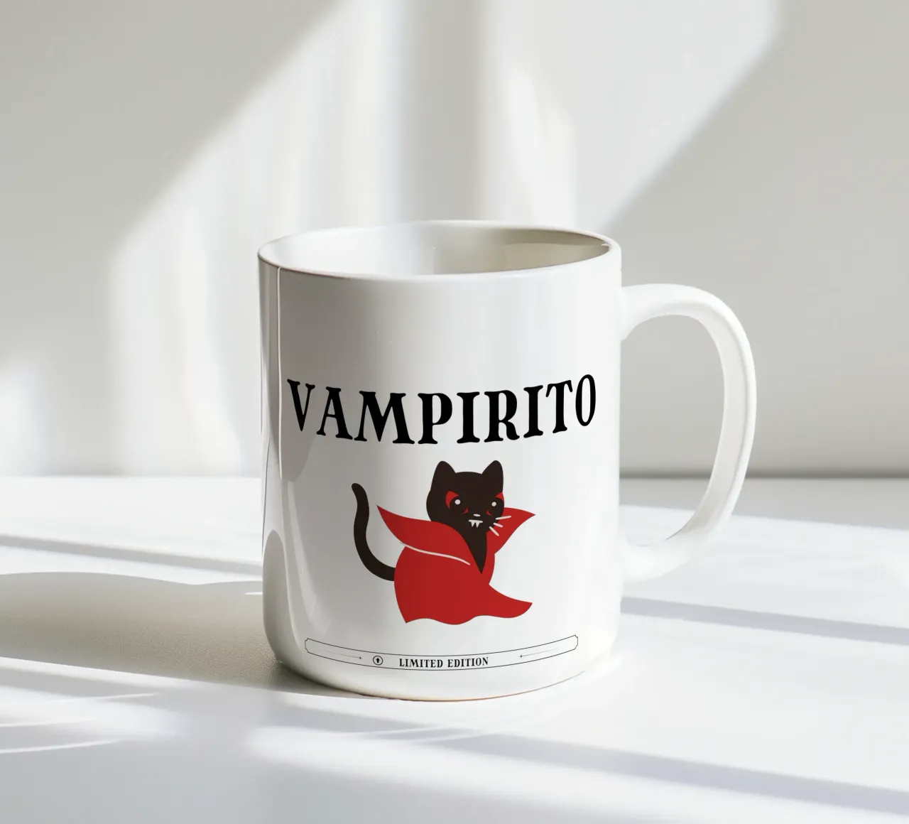 piccolo vampiro tazza in ceramica da TeeLab
