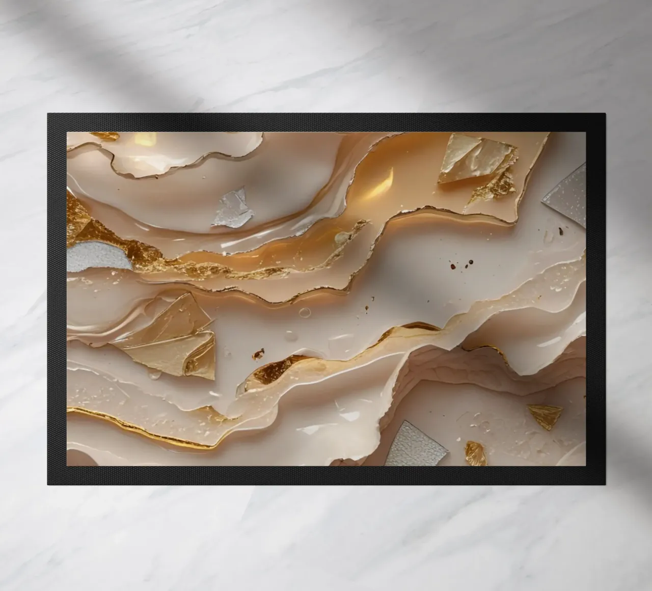 Vetro astratto beige oro e argento LikeTexture zerbino da DesignDoodle