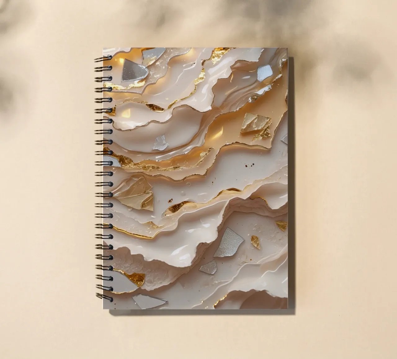Vetro astratto beige oro e argento LikeTexture diario ad anelli da DesignDoodle