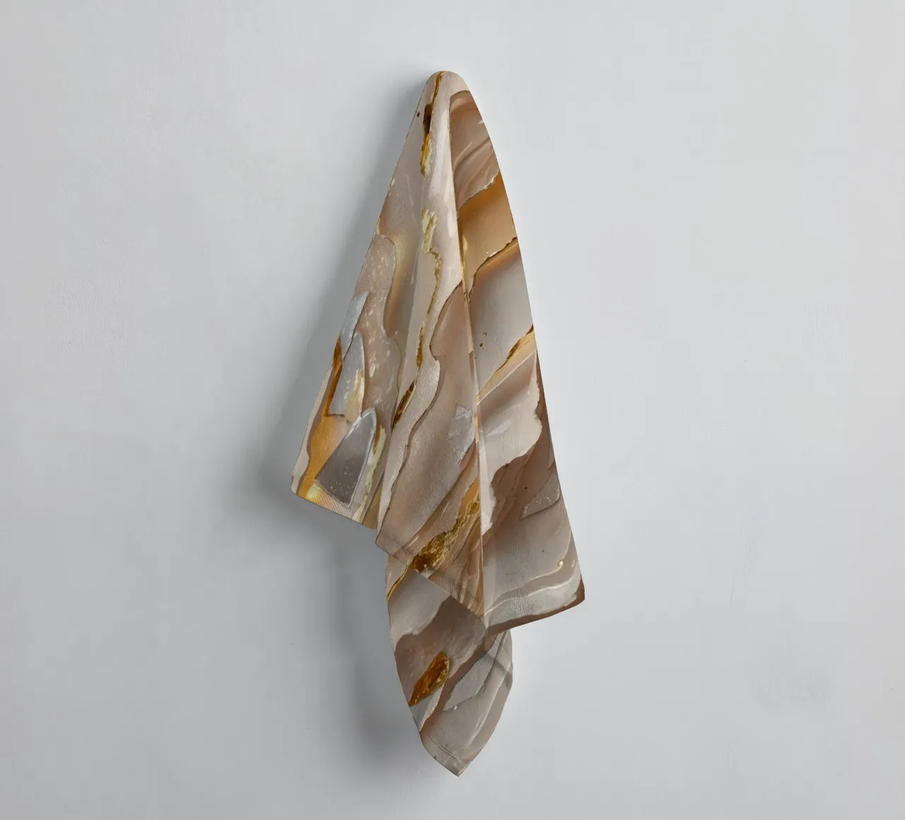 Abstract Beige Goud en Zilver Glas LikeTexture badhanddoek van DesignDoodle