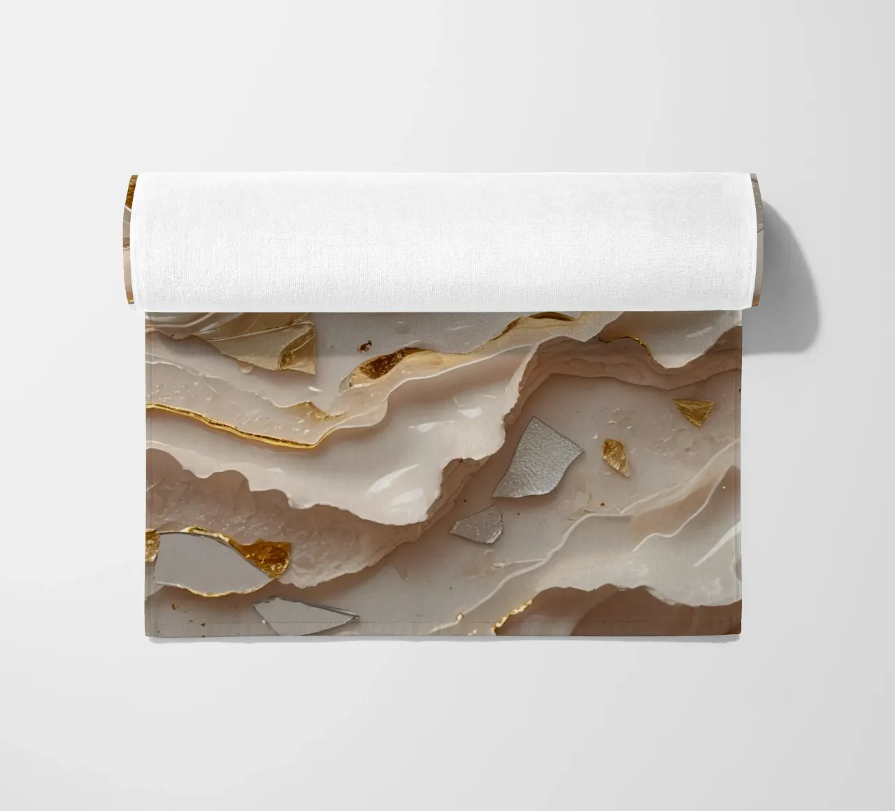 Vetro astratto beige oro e argento LikeTexture telo mare da DesignDoodle