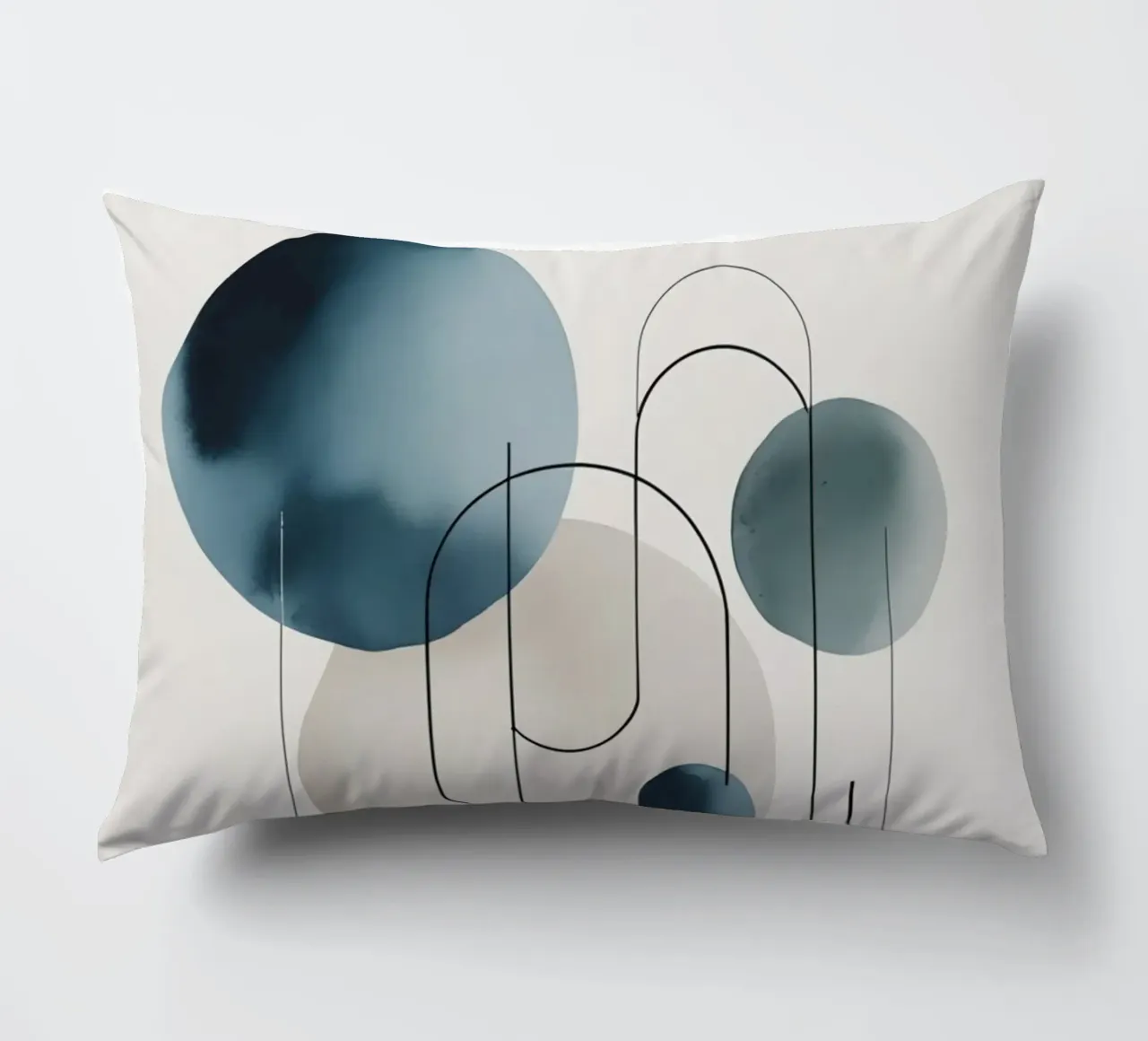 Abstracte cirkels en bogen compositie kussen van DesignDoodle