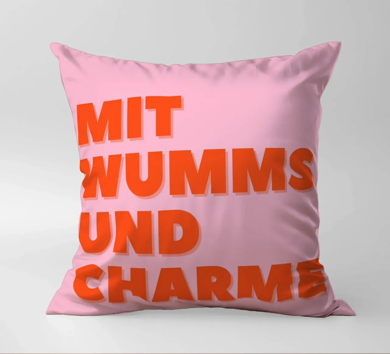 Mit Wums und Charme cuscino da DigiWunderwerk
