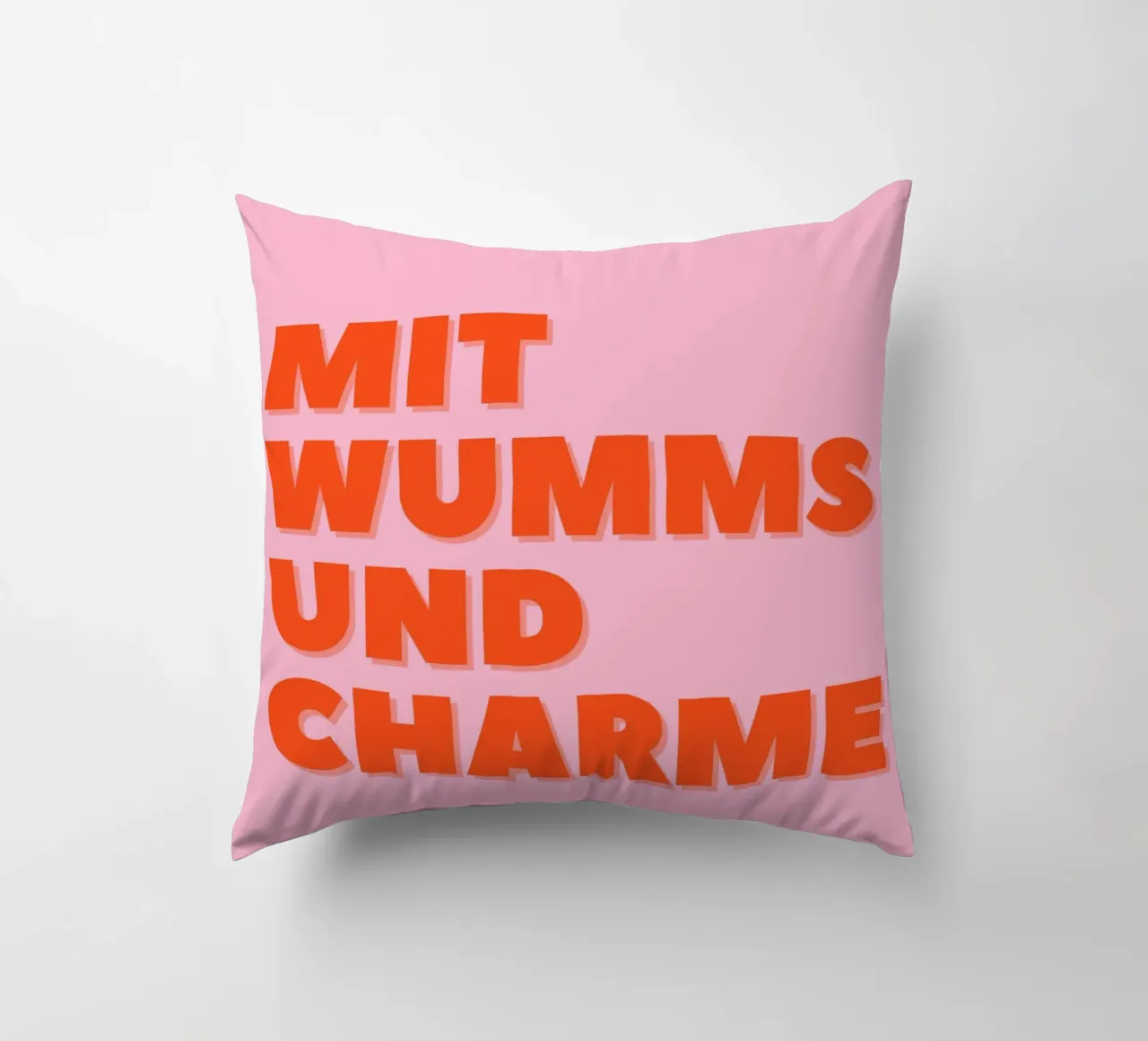 Mit Wums und Charme cuscino da DigiWunderwerk