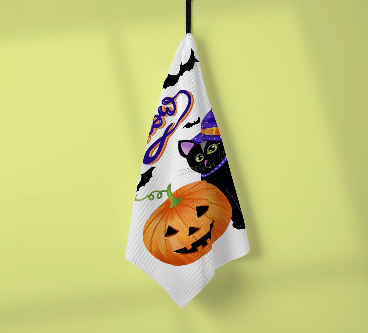Meow, Halloween avec chat noir torchon de CalliLetters