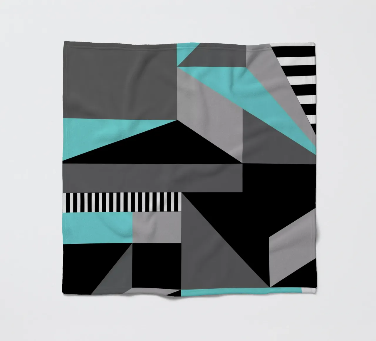 Geometria a righe coperta in pile da Kim Hubball Studio