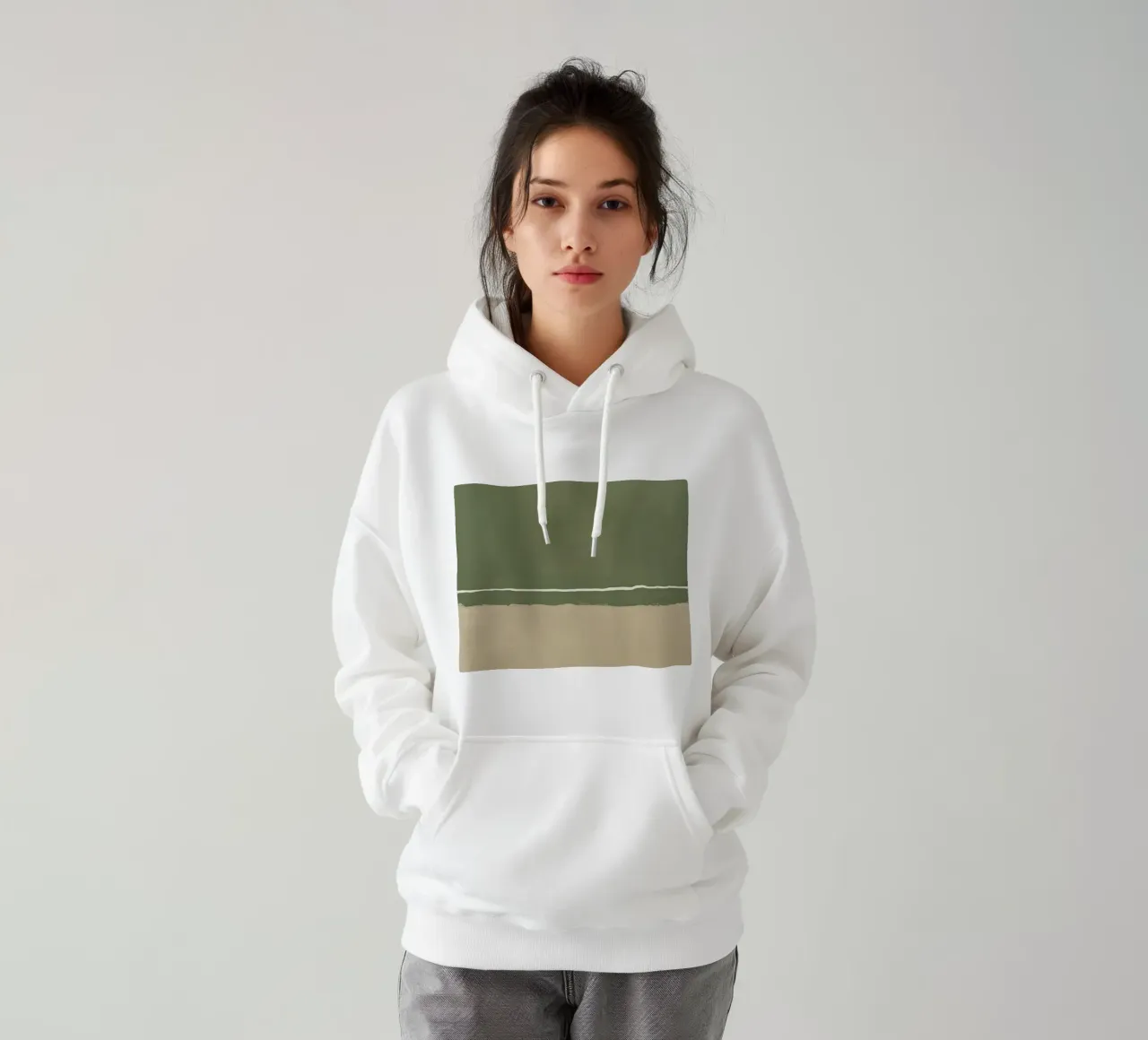 Quadro astratto con banda orizzontale verde beige e bianca felpa con cappuccio da DesignDoodle