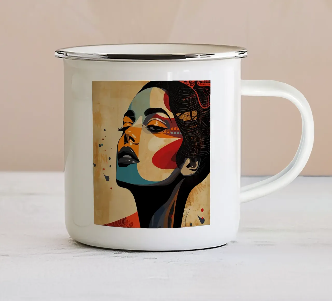 Abstraktes Porträt einer Frau mit auffälligem Make-up Emaille Tasse von DesignDoodle