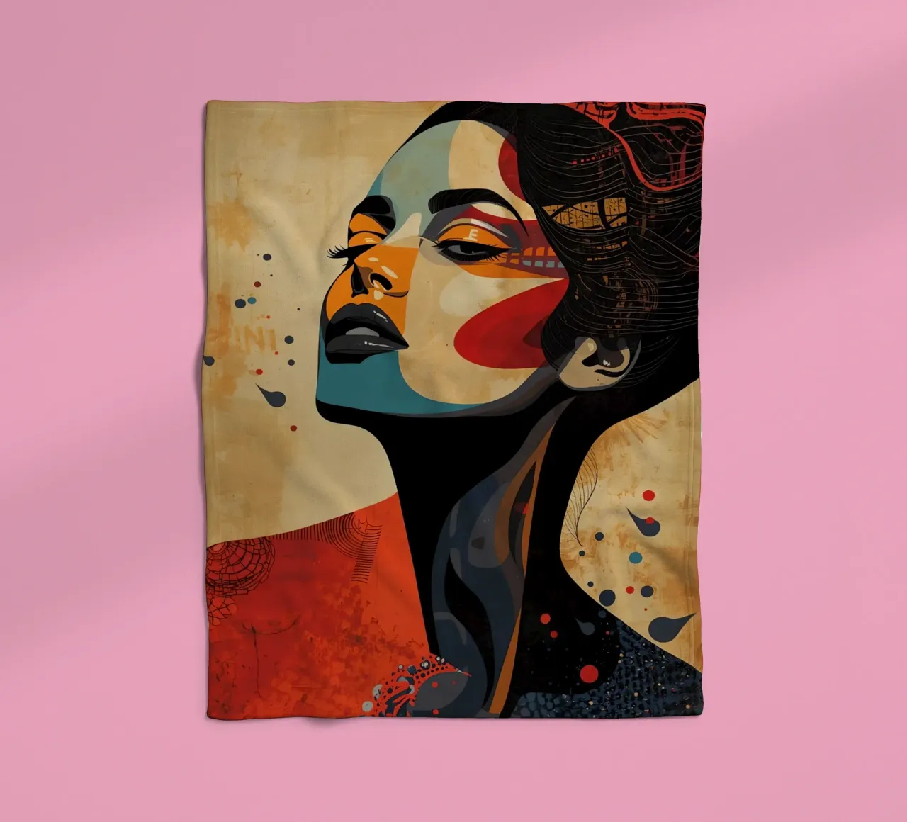 Ritratto astratto di una donna con un trucco audace coperta in pile da DesignDoodle