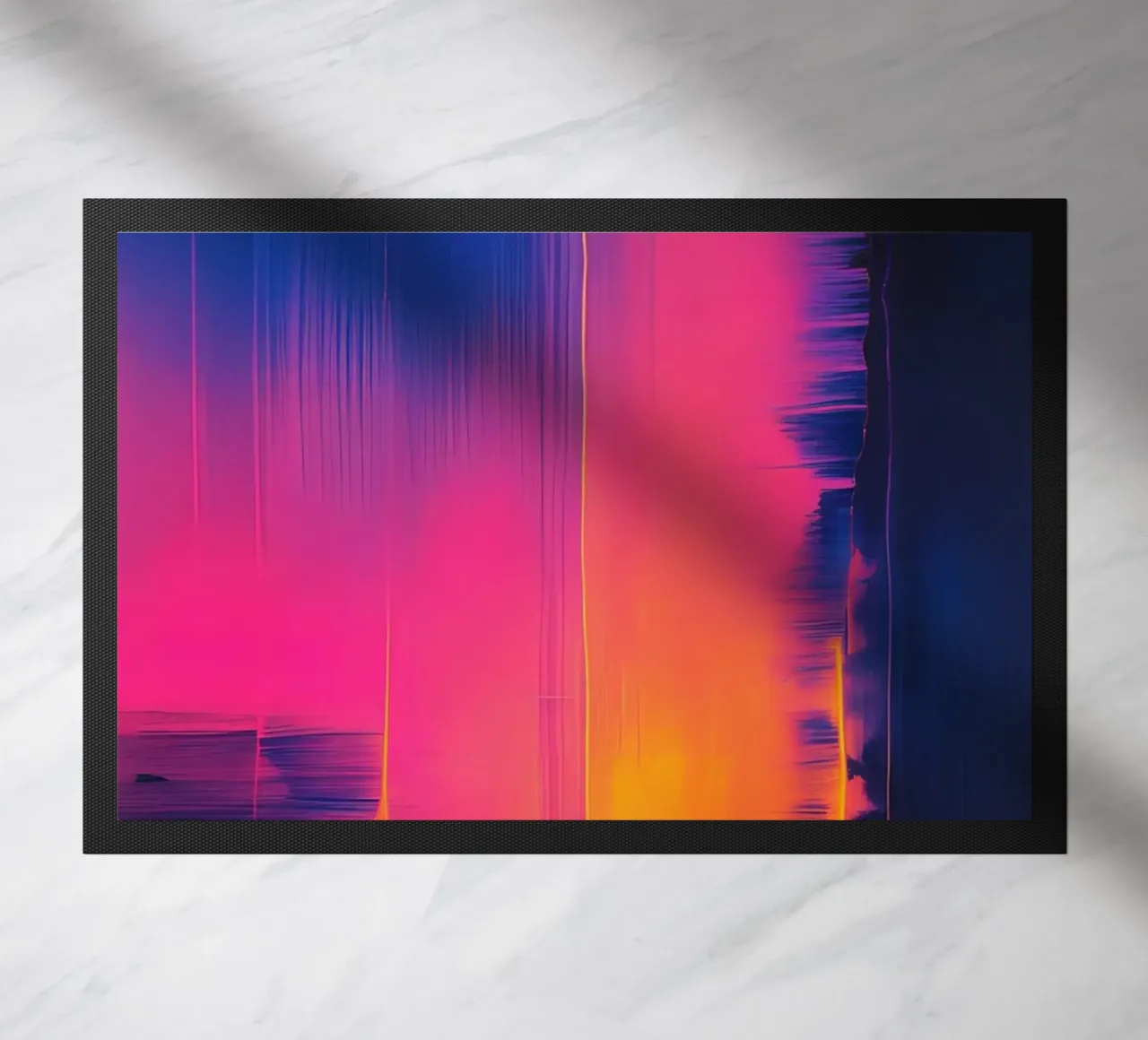 Strisce astratte Pinkesh con distorsione digitale zerbino da DesignDoodle