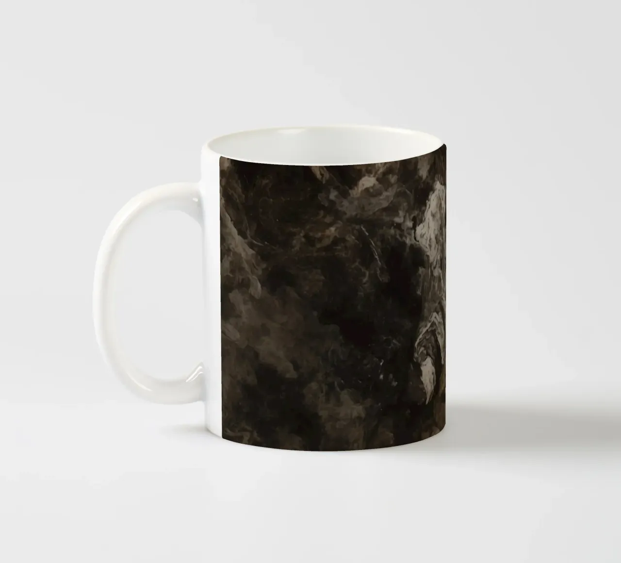 Abstrakte wirbelnde Texturen mit Rust Element Keramik Tasse von DesignDoodle