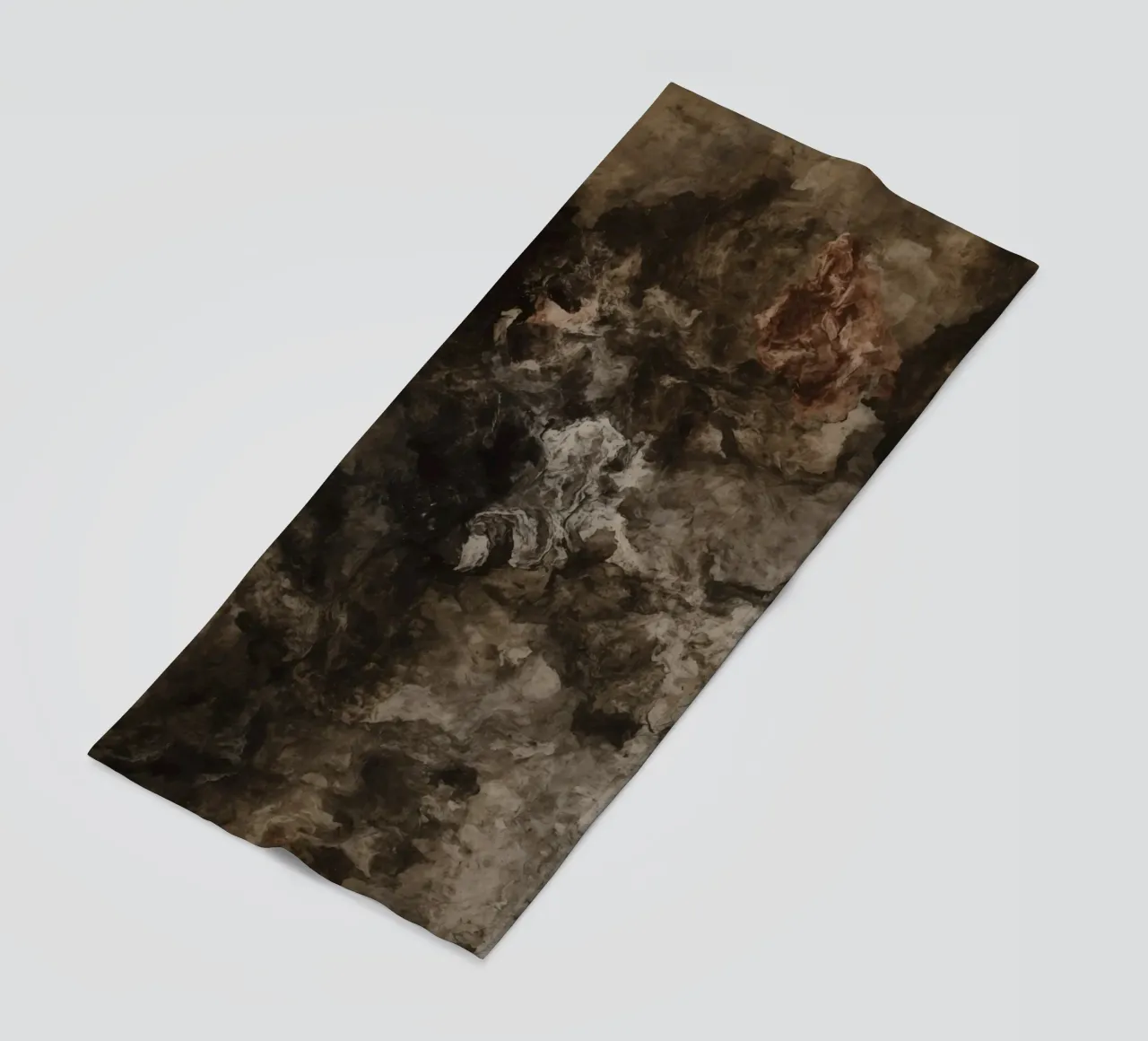 Abstrakte wirbelnde Texturen mit Rust Element Strandtuch von DesignDoodle