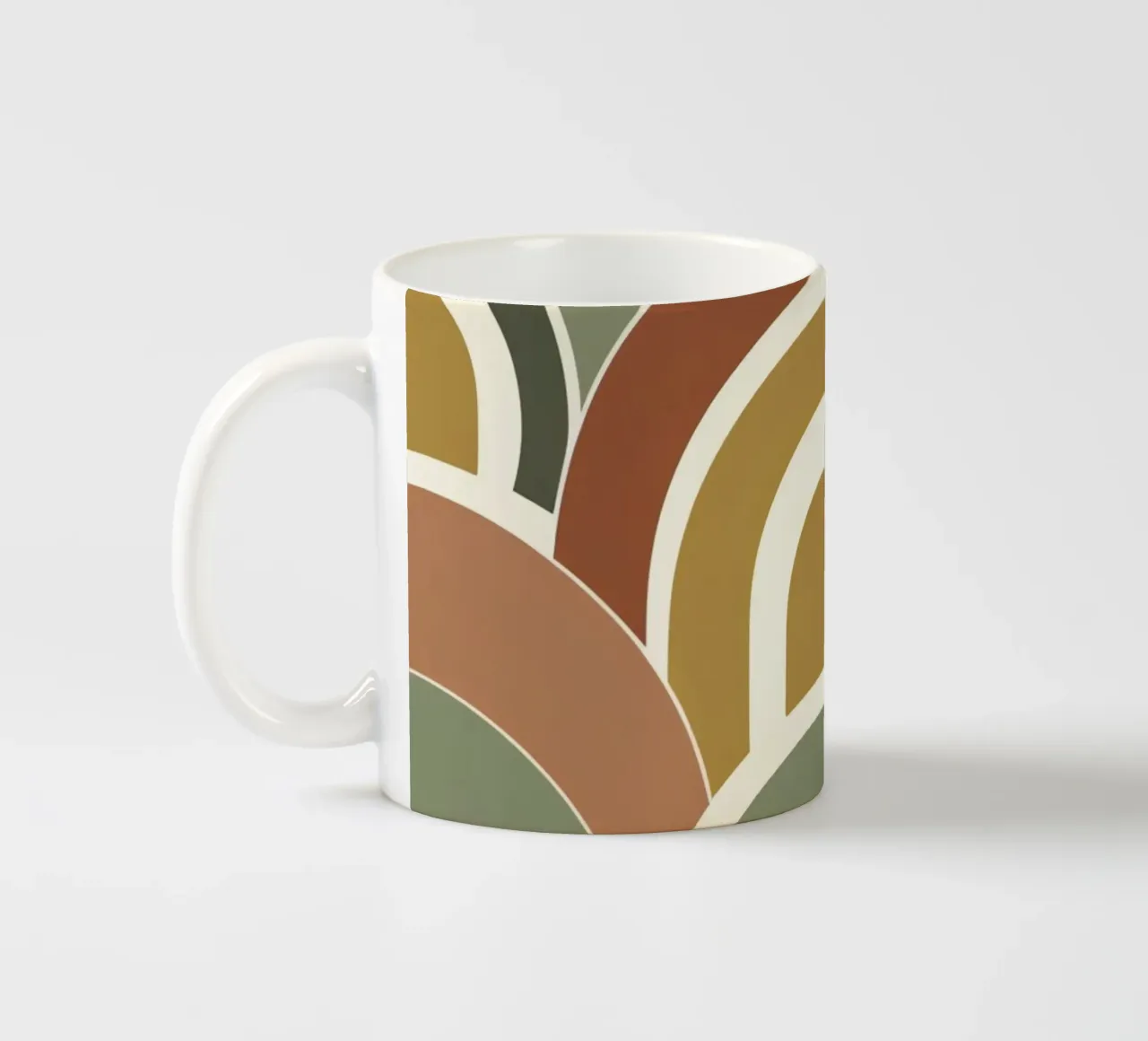 Abstract boog- en halve cirkelpatroon in aardetinten keramische mok van DesignDoodle