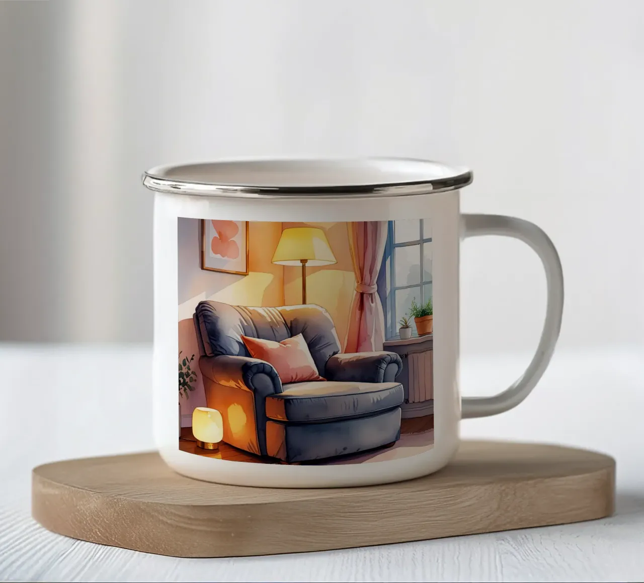 Poltrona accogliente Lampade e finestra in una stanza illuminata dal sole tazza in smalto da DesignDoodle